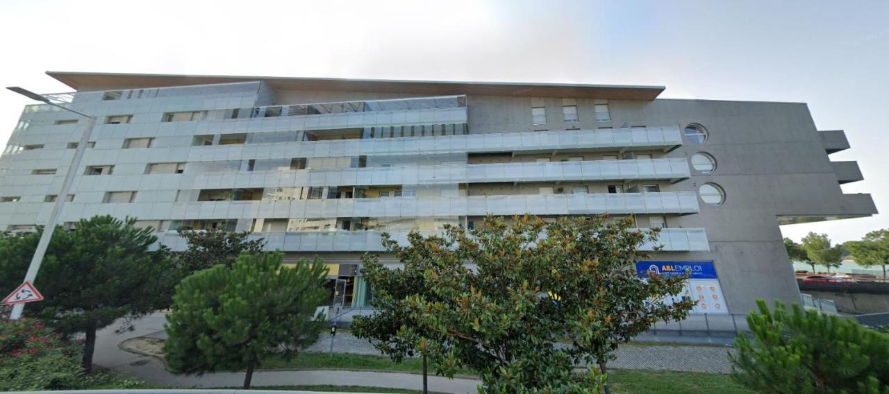 Appartement T2 + Parking Privatif - Centre Ville Bayonne Bagian luar foto